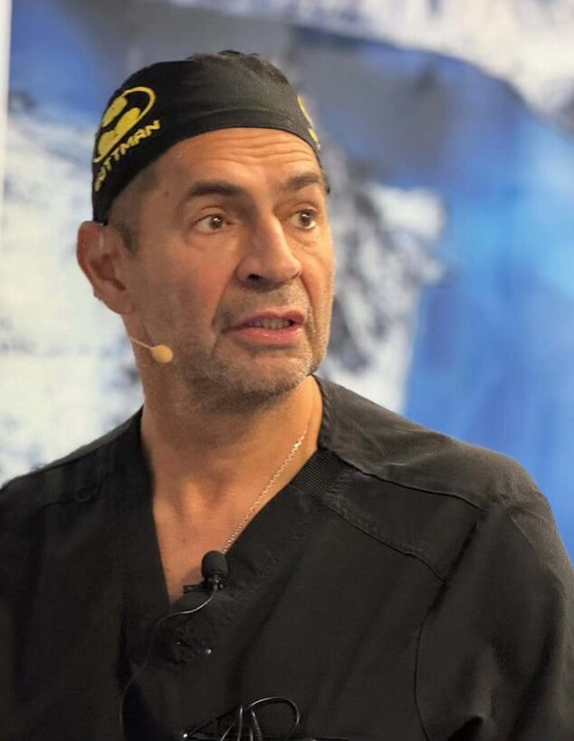 המנתח הפלסטי של הסלבס המנתח הפלסטי של הסלבס