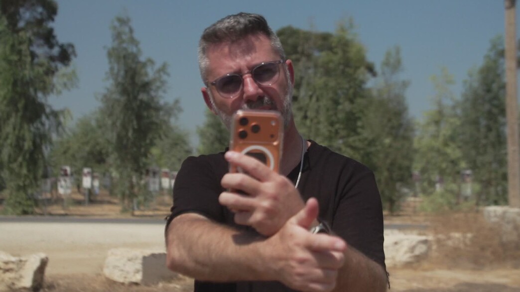 המתעדים הראשונים ב-7 באוקטובר מדברים המתעדים הראשונים ב-7 באוקטובר מדברים