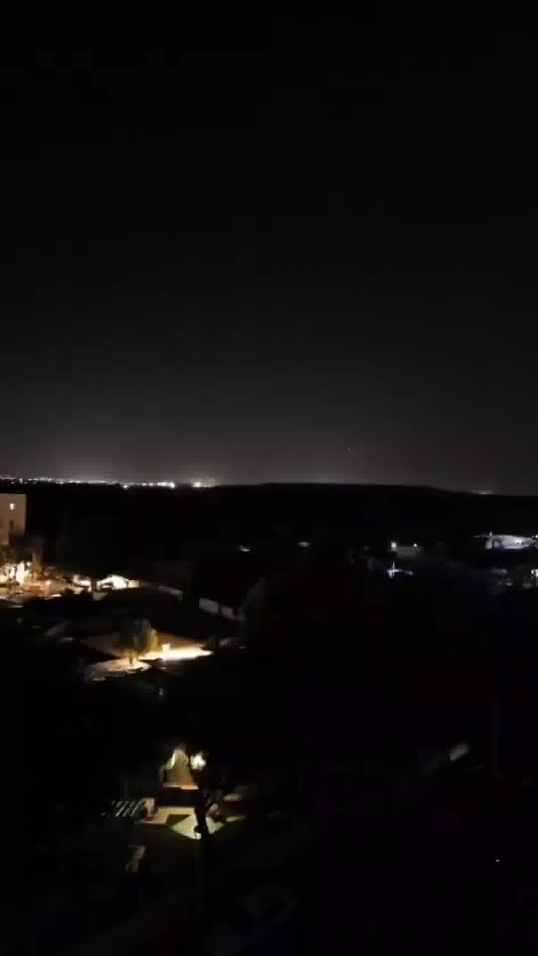 התרעות הופעלו בגליל המערבי בעקבות עצם זר שחדר לשטח ישראל - הסריקות נמשכות, אין שינוי בהנחיות