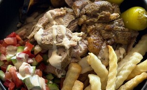 שווארמה בתנור (צילום: ענת אלישע)