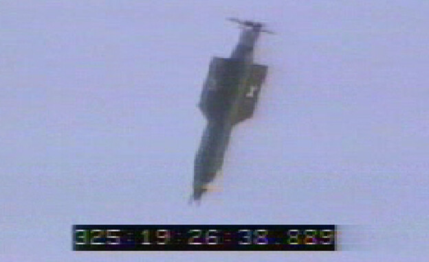 שיגור של פצצת GBU-43/B MOAB ב-2003 שיגור של פצצת GBU-43/B MOAB ב-2003