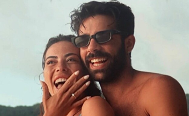 שלי צירינג שון בלו