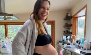 הילרי סוונק (צילום: hilaryswank, instagram)