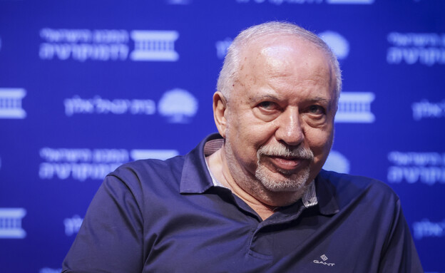 בכירים בגוש השינוי נגד ליברמן: פגע בנו, זה לא מתואם