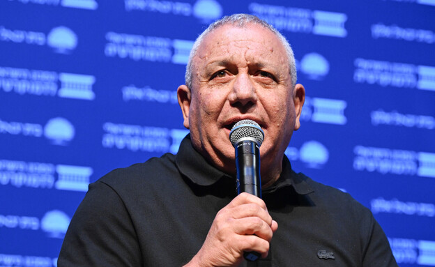 יו"ר מפלגת ישר גדי איזנקוט יו"ר מפלגת ישר גדי איזנקוט