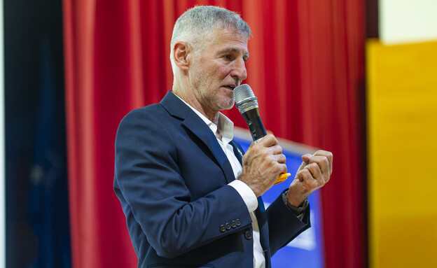 יאיר גולן יאיר גולן