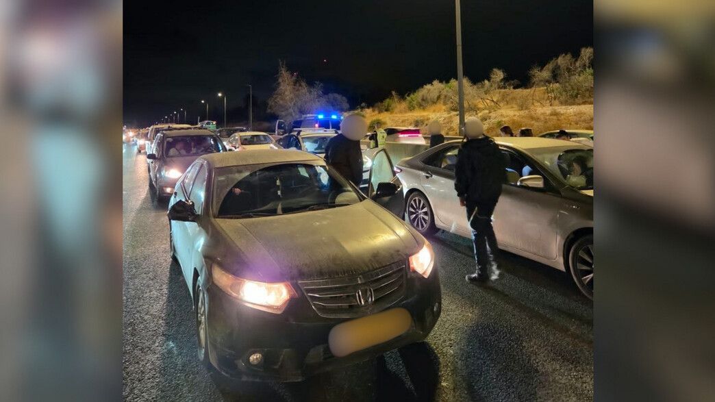 שני חשודים בתכנון פיגוע נעצרו בכביש 1 סמוך למחלף לטרון