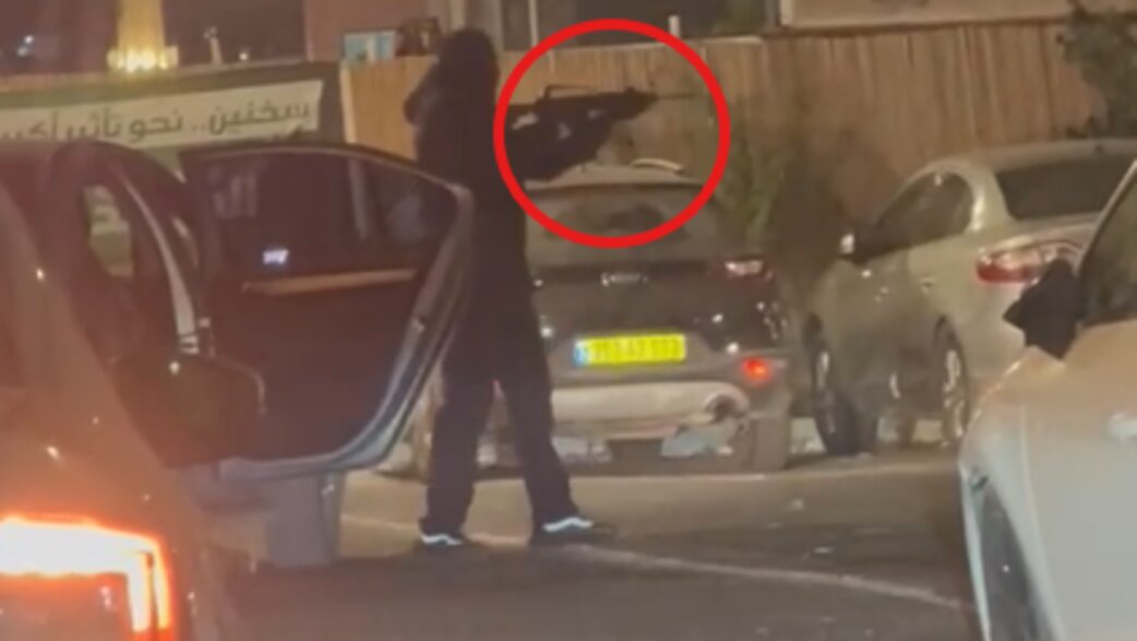 ירי ברחובות באין מפריע ירי ברחובות באין מפריע