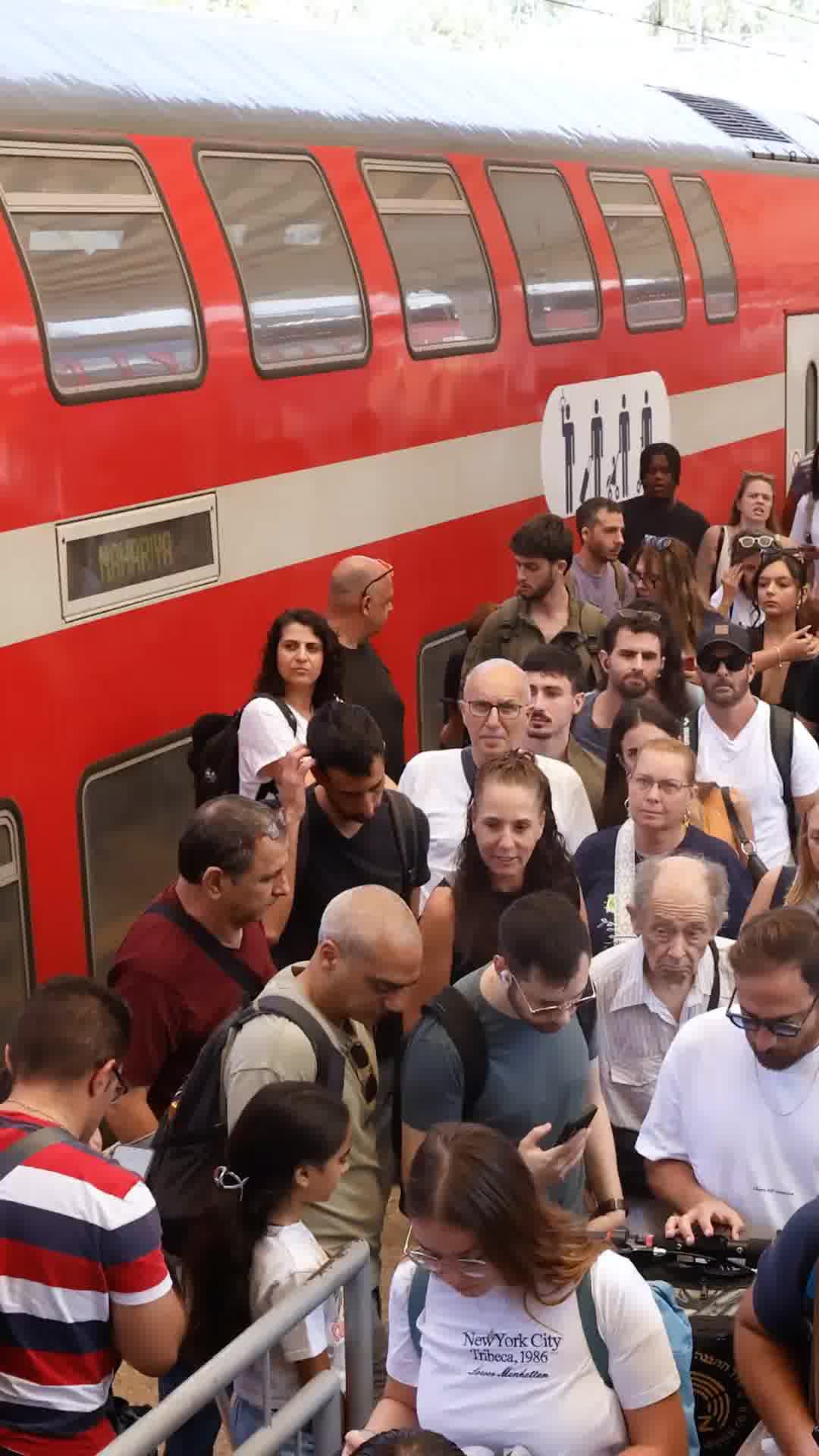 לקראת הבחירות: הרכבת בחינם מיום שני ב-20:00 ועד סוף יום הבחירות, באמצעות כרטיס נייר בלבד