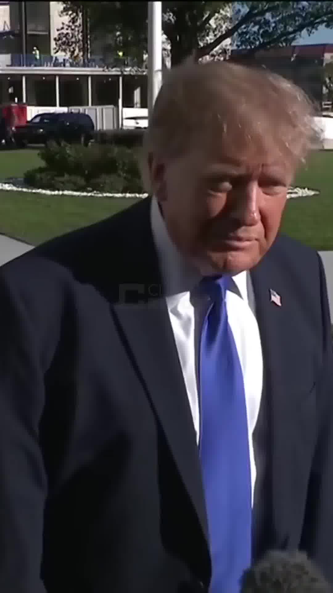 טראמפ על סטארלינק באוקראינה: "אני לא רוצה להתייחס לזה. אני מניח שהוא החזיר את הגישה לשירות"
