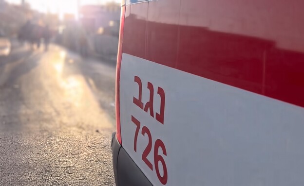 האמבולנס בזירת הפיגוע בצומת יהודה