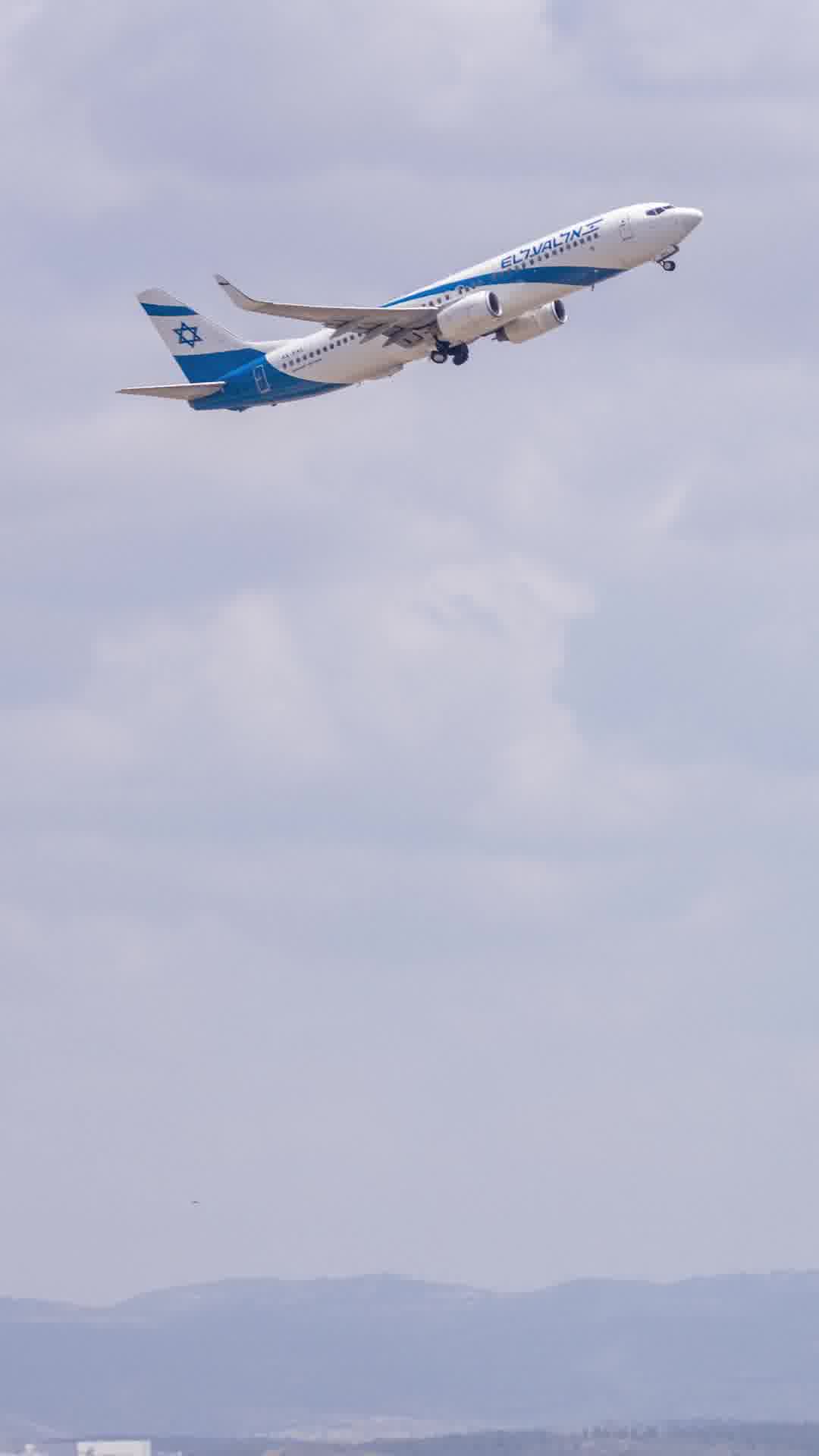 טיסת אל על לניו יורק נחתה בפריז בעקבות אירוע רפואי של אחד הטייסים 