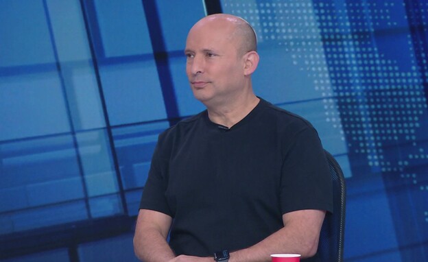 נפתלי בנט בריאיון לפגוש את העיתונות נפתלי בנט בריאיון לפגוש את העיתונות