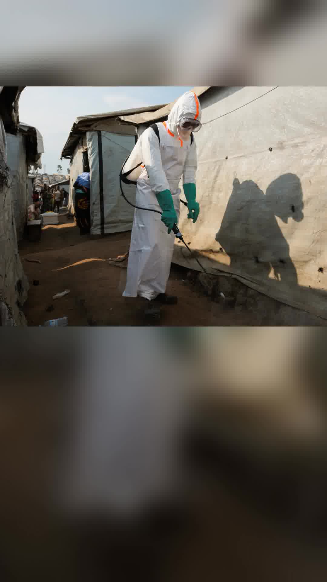 חשש להתפרצות אבולה באפריקה: באוגנדה החמירו את אמצעי הזהירות ומונעים כניסת מטיילים ממדינות שכנות