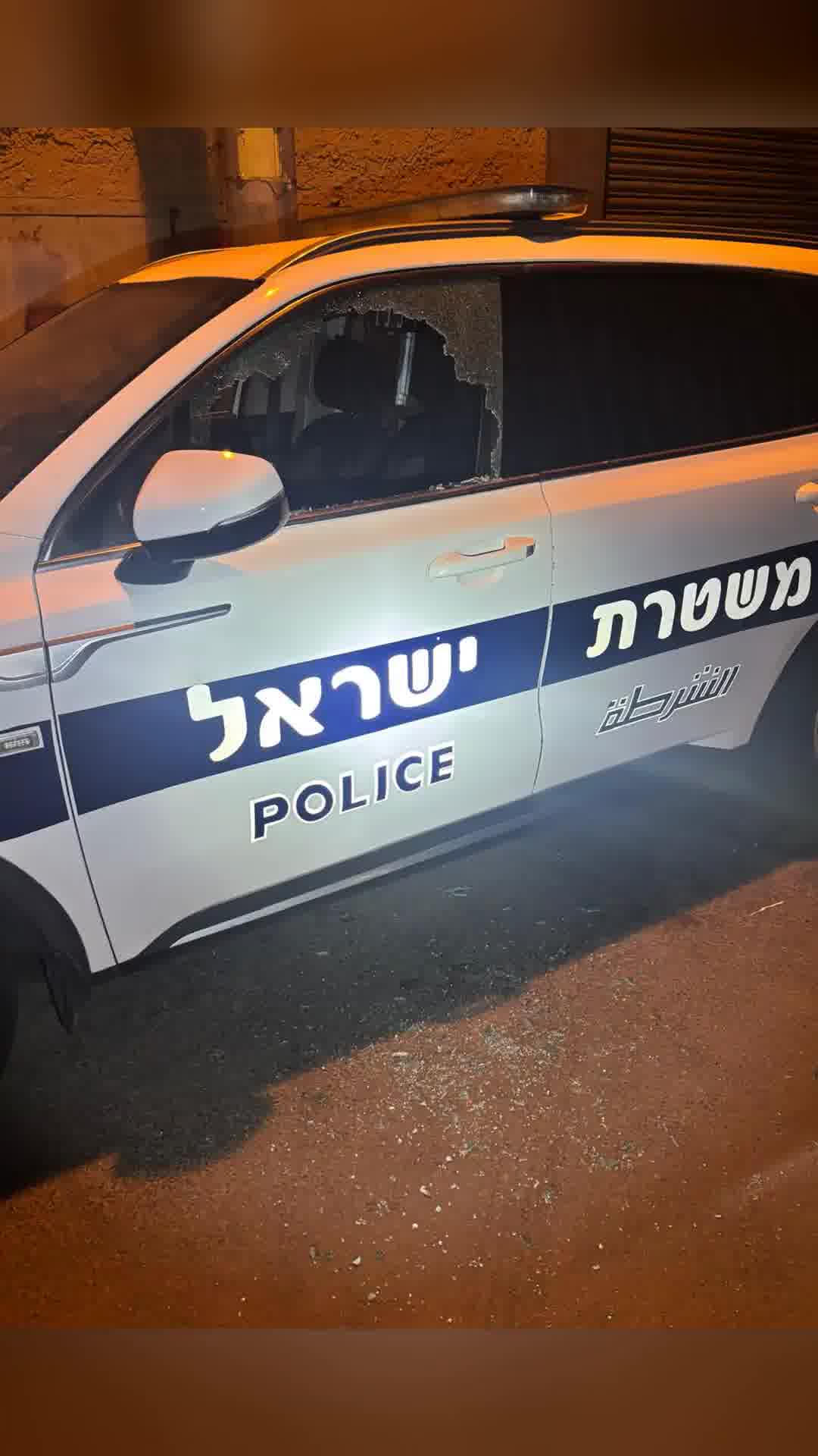 נתין זר בשנות ה-40 לחייו נעצר בחשד לניפוץ שמשות של ניידות משטרה ואמבולנסים בדרום ת"א