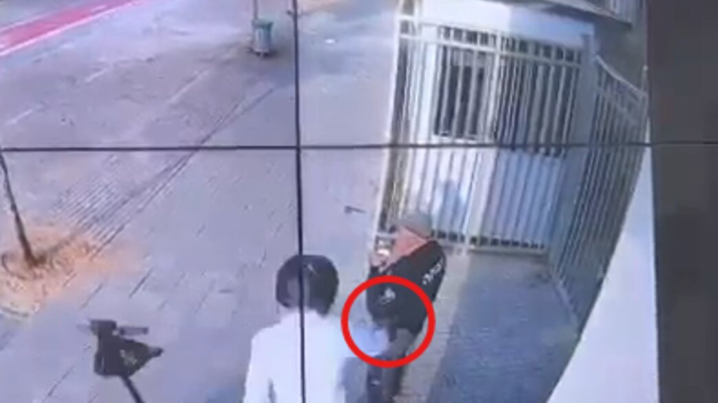 תיעוד גניבת הנשק תיעוד גניבת הנשק