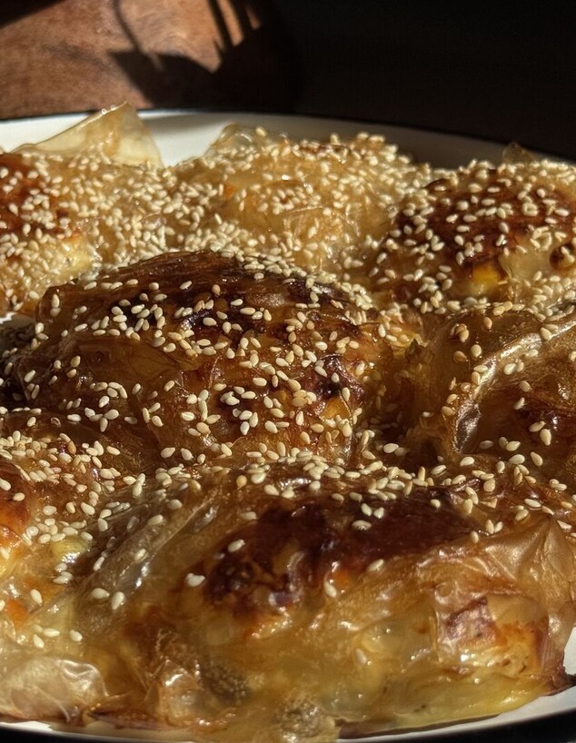 בורקס גבינות יווני מדפי אורז