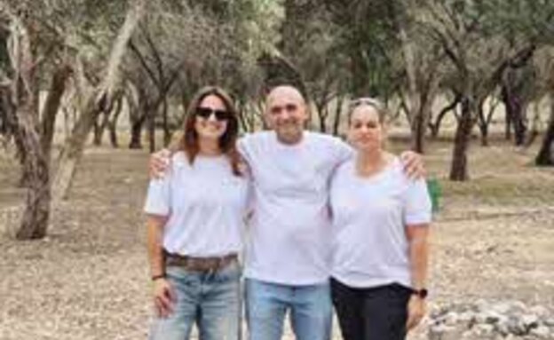 עירית מוזס, אייל בן מלך ודלית כרמל עירית מוזס, אייל בן מלך ודלית כרמל
