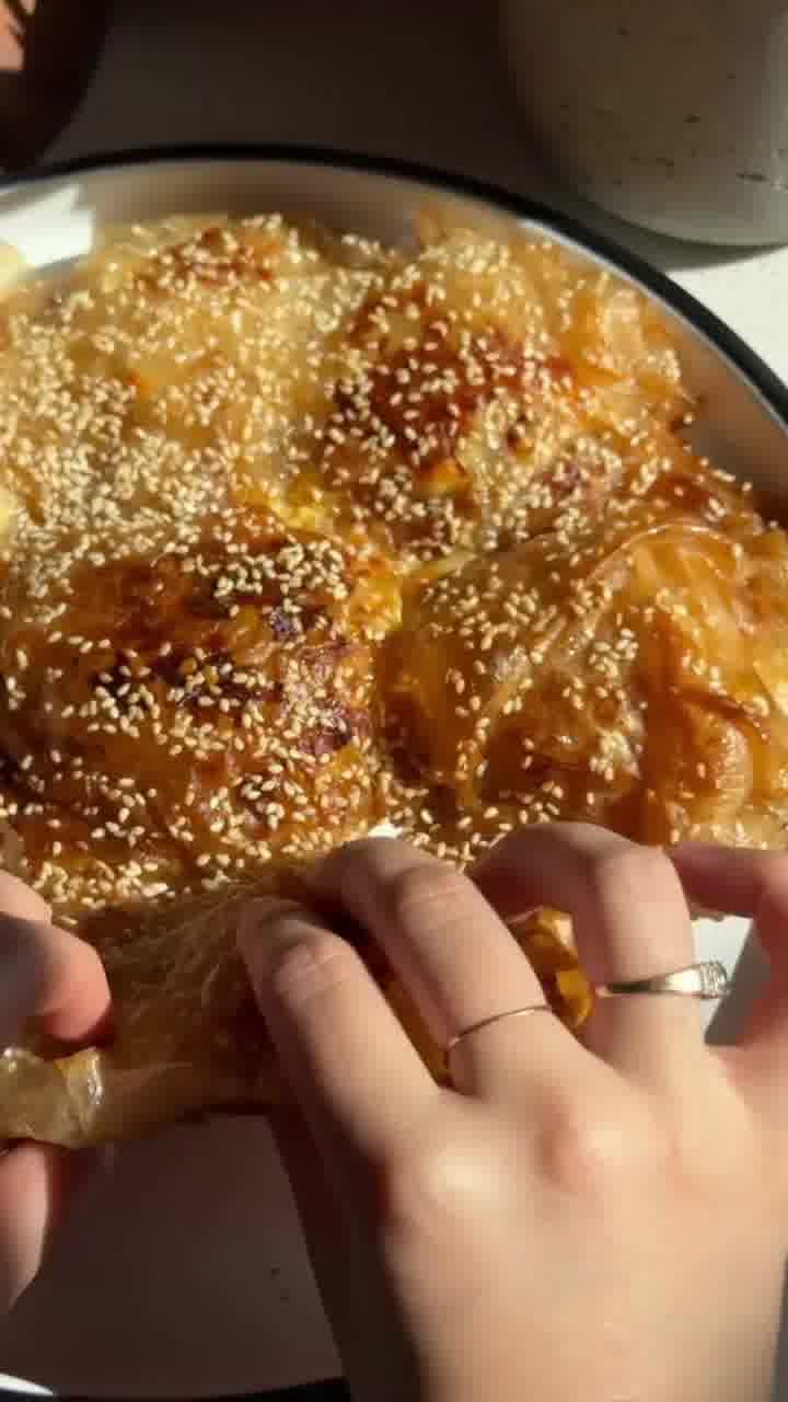 יש כוכב חדש עם דפי אורז במטבח שלנו