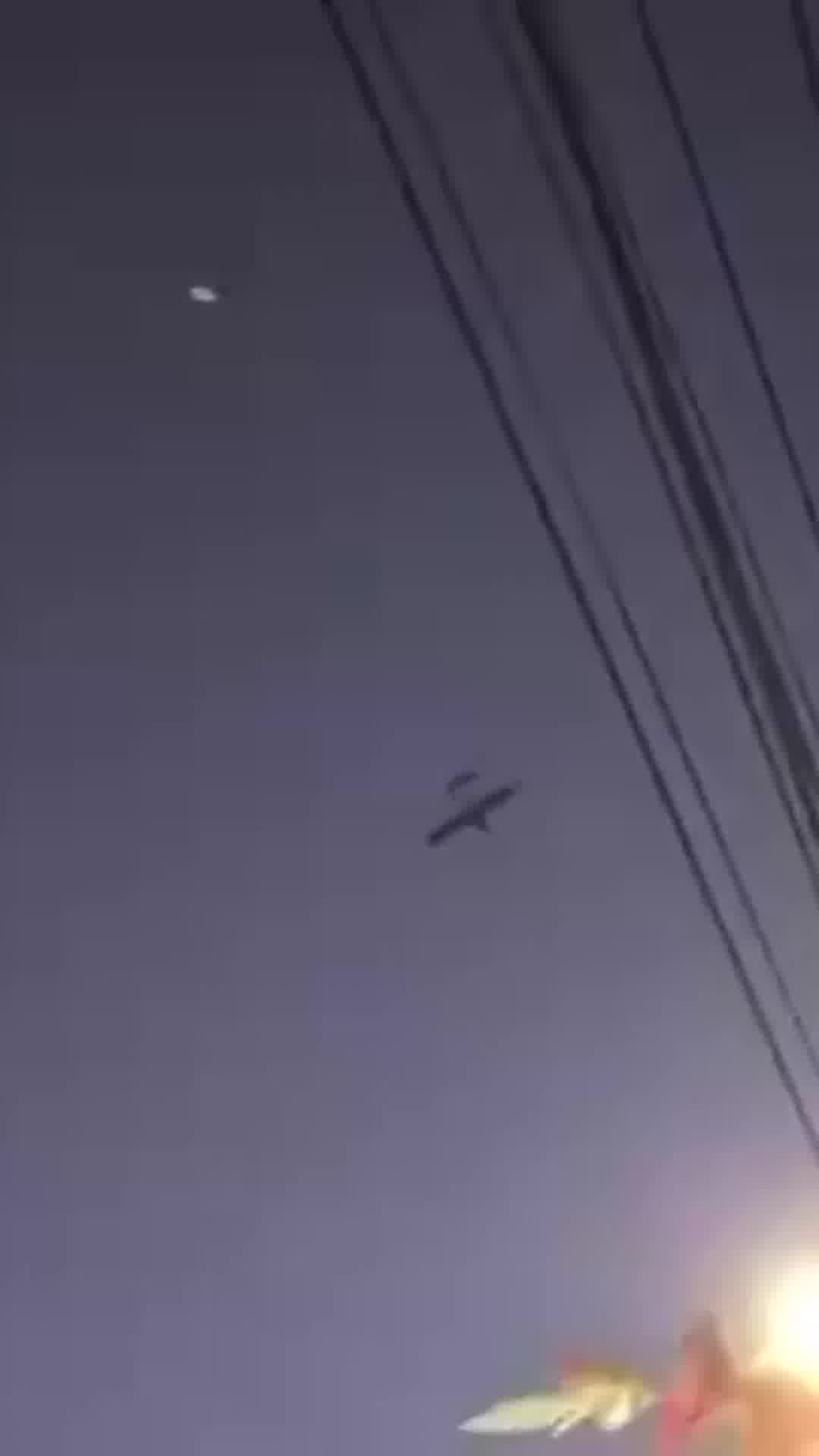 צפו: כטב"ם מתפוצץ בעיר וורונז' ברוסיה - והנהגים ממשיכים לנסוע