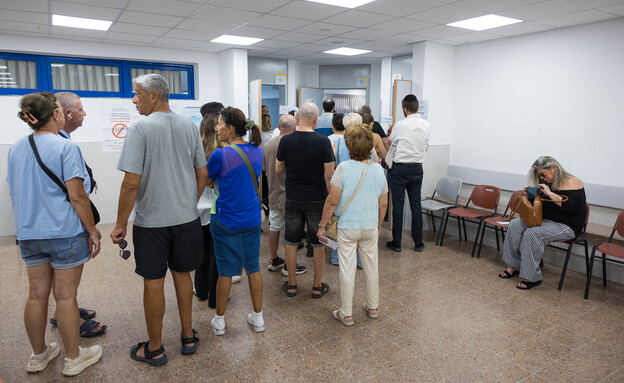 תורים להצבעה בבחירות 