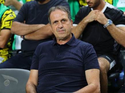 עלה למקום השישי. לוי (אלן שיבר)