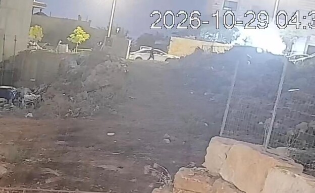תיעוד מירי פלילי לעבר בית בכפר הסמוך ליישוב כמון תיעוד מירי פלילי לעבר בית בכפר הסמוך ליישוב כמון